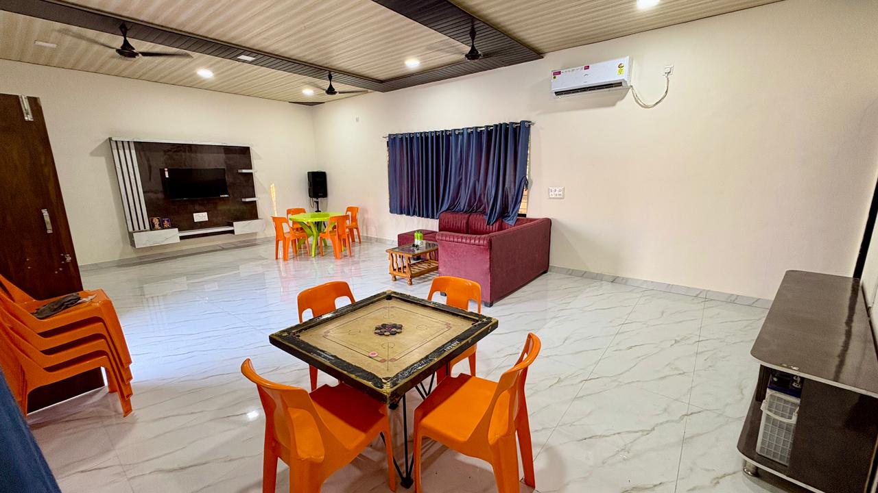 Carrom and indoor games area