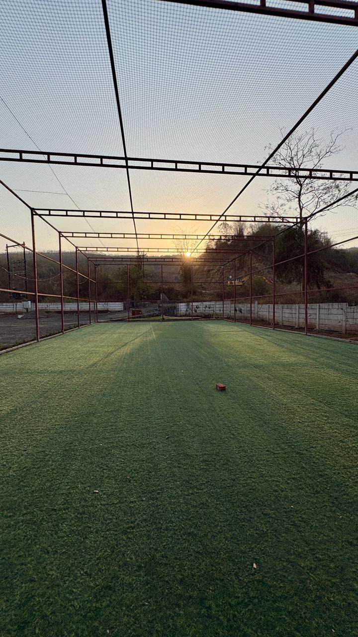 Covered cricket turf at Villa Montierra
